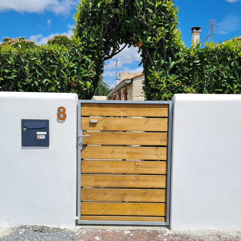 Portillon bois sur-mesure